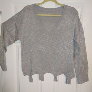 Grey V-neck cropped sweater!